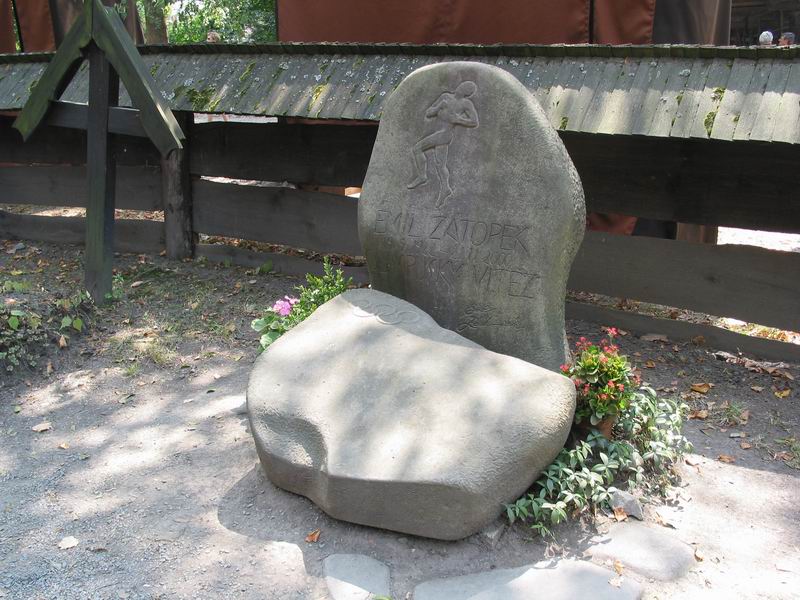 Emilův hrob